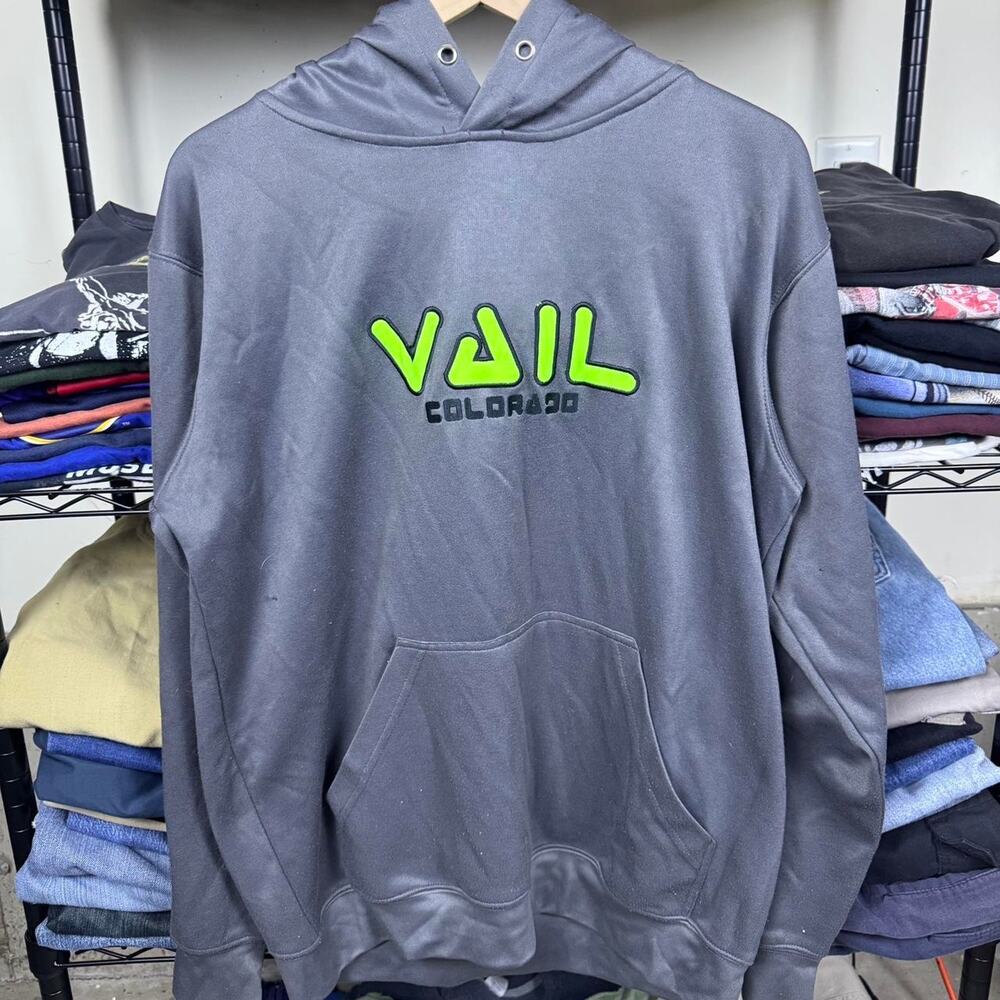 Vintage y2k russell athletic tag